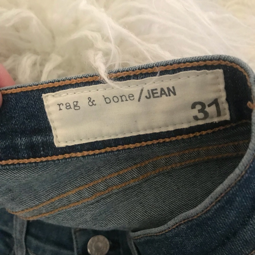 Distressed Jeans